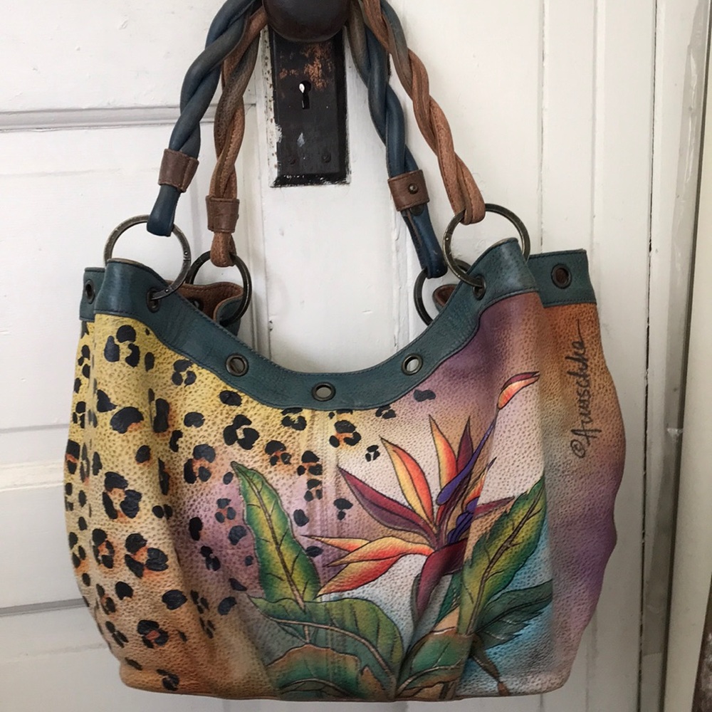 Beautiful shoulder bag